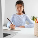 How to Build a Distraction-Free Study Routine With Online English Tutors