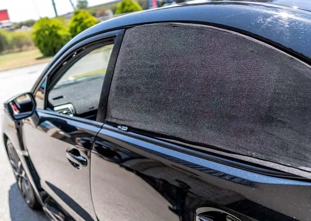 5 big advantages that cars with custom window shades have over those without